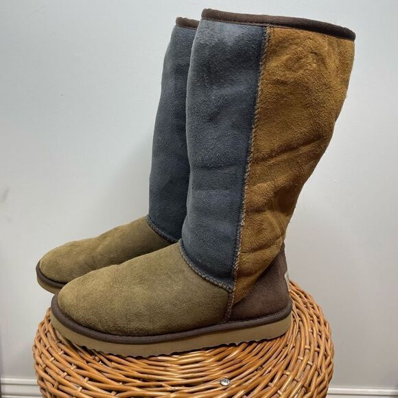 UGG Classic Tall 5818 Leather Sheepskin Shearling Winter Boots Color Block W7 7 - Picture 3 of 10